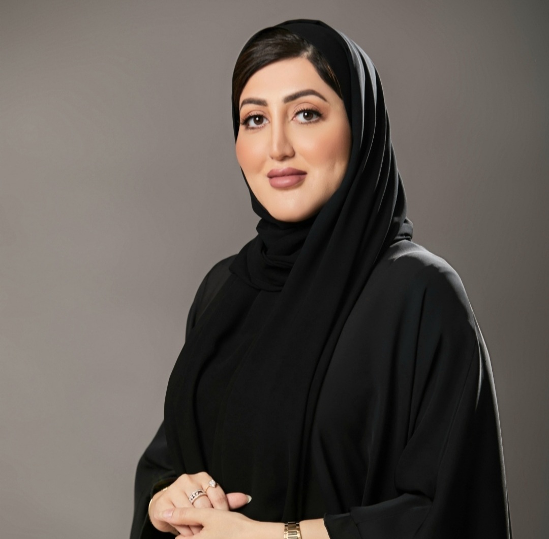 السيدة/ دانة عبدالعزيز الأنصاري